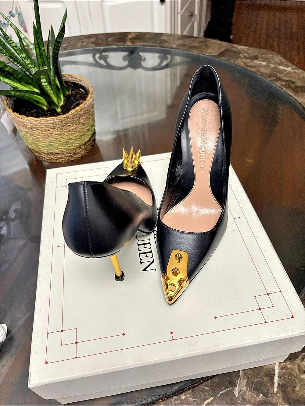 Alexander McQueen Punk Pumps Black Gold US 8